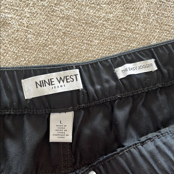Nine West The Easy Jogger Black Large - Picture 6 of 12